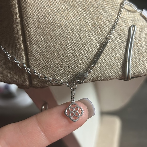 Kendra Scott Ever Necklace NWT - Picture 3 of 5